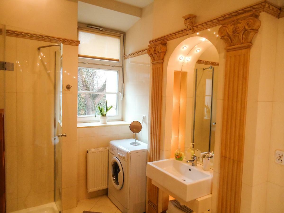 كراكوفيا Krowoderska Apartment المظهر الخارجي الصورة