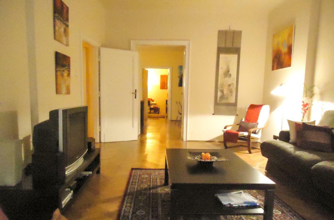 كراكوفيا Krowoderska Apartment المظهر الخارجي الصورة